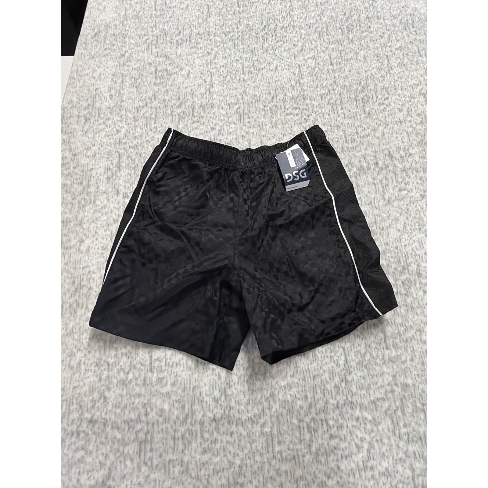 Dsg Youth Xl 18 Black Checkered Woven Soccer Shorts Athletic Fit New Nwt